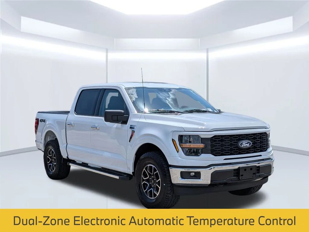 Used 2025 White Ford XLT image 9