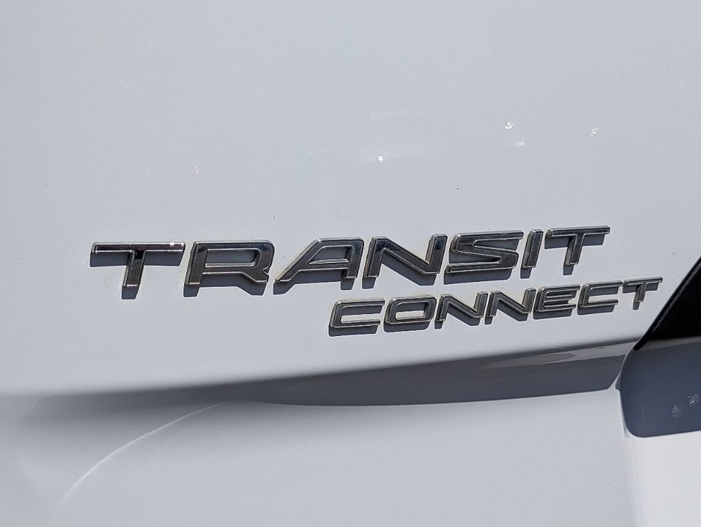Used 2021 Frozen White Ford XL image 16