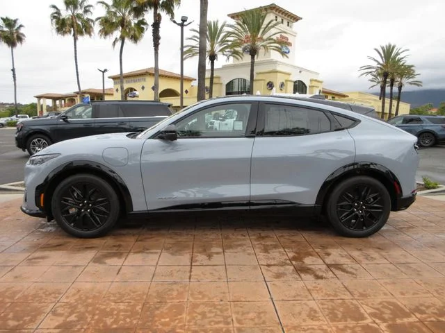 2026 Ford Mustang-Mach-e Premium's photo