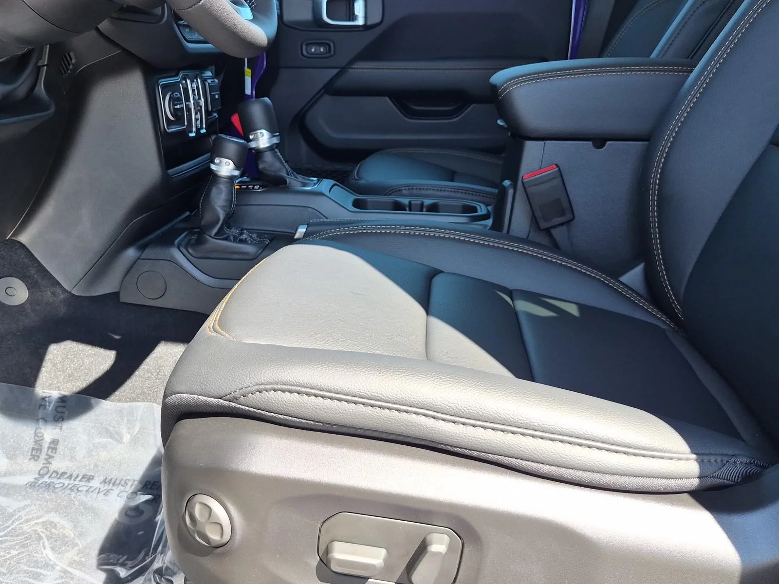 New 2026 Reign Exterior Paint Jeep Sahara image 20