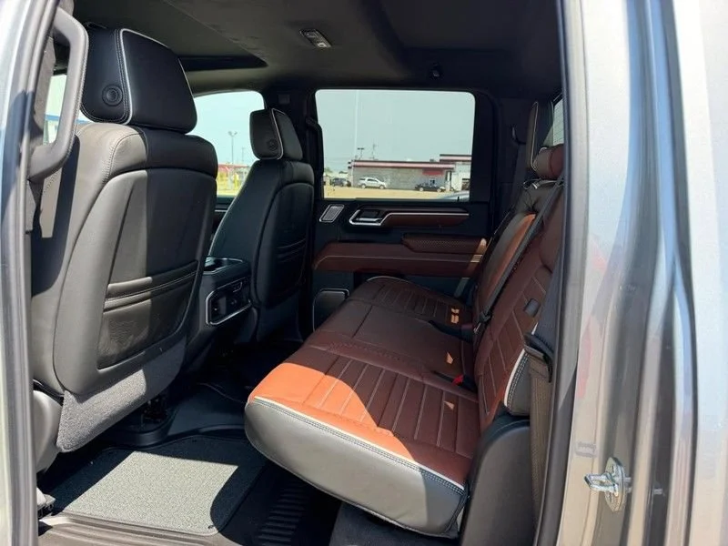 2026 GMC Sierra 2500HD Denali Ultimate - Photo 7