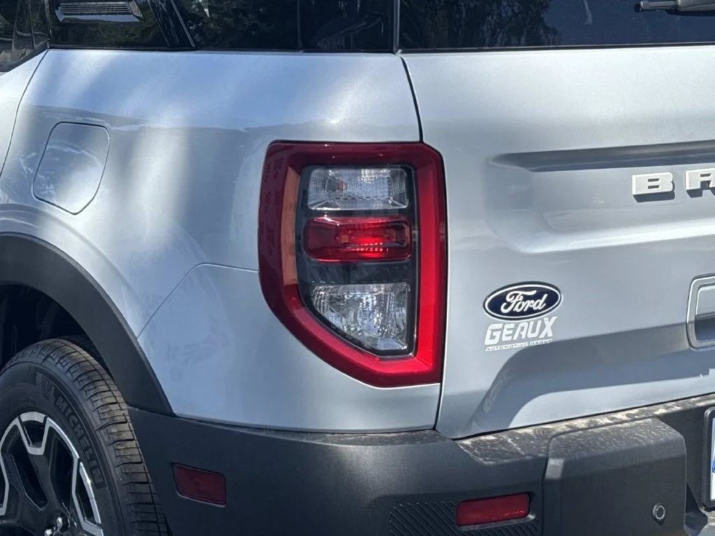 New 2026 Space White Metallic Ford Outer Banks® image 13