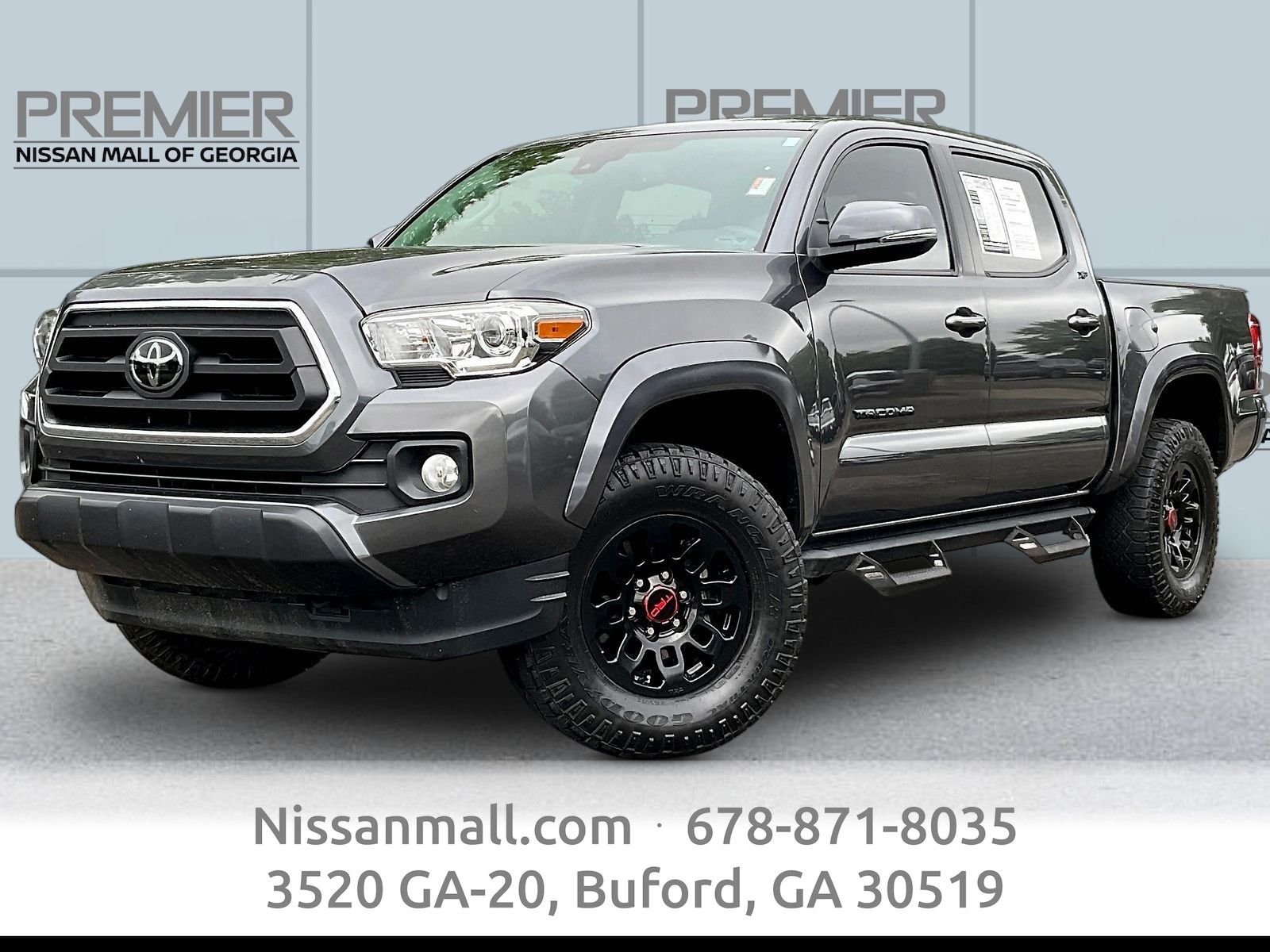 Used 2022 Gray Toyota SR5 image 1