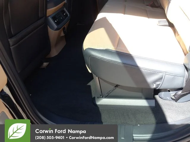 2025 Ford F-350 Super Duty Lariat - Photo 29