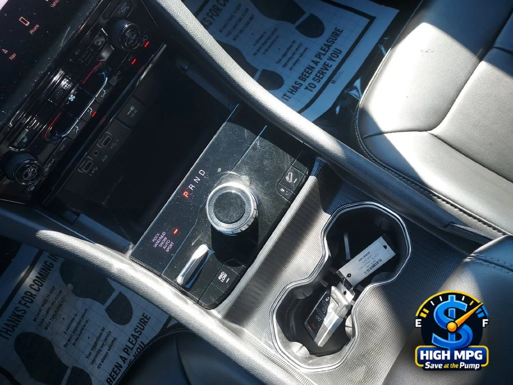 Used 2024 Black Jeep 4xe image 16