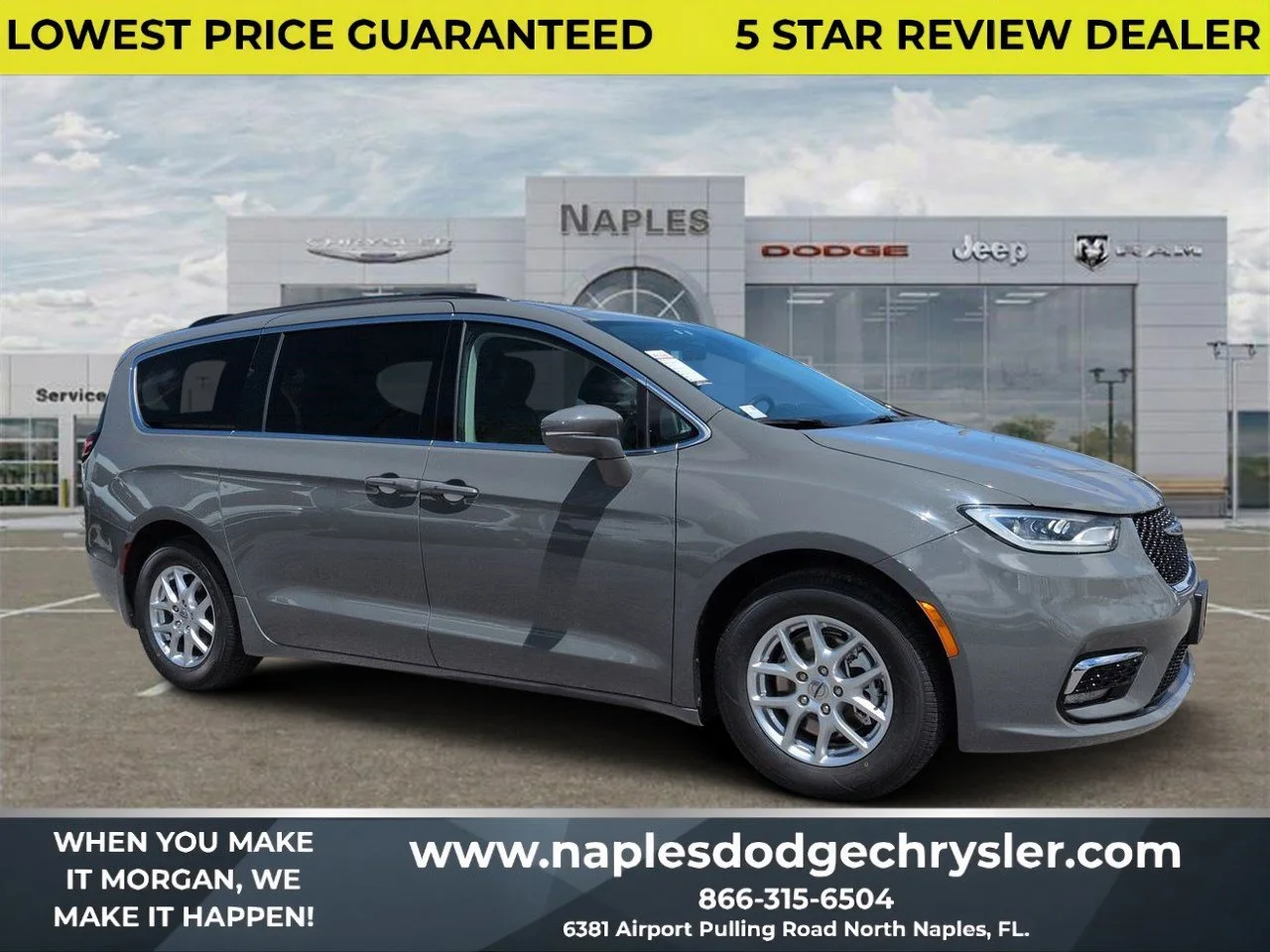 2022 Chrysler Pacifica Touring L's photo