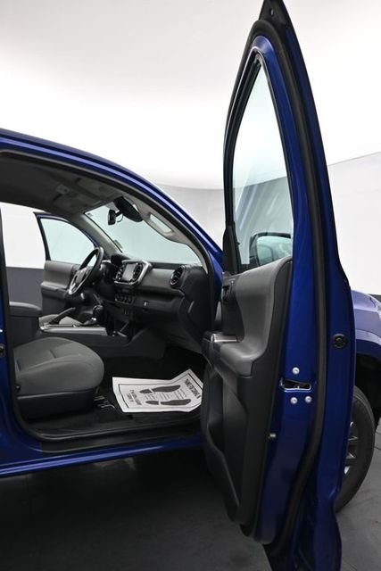 Used 2023 Blue Toyota SR5 image 11