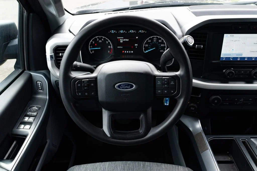 Used 2023 Black Ford XLT image 11