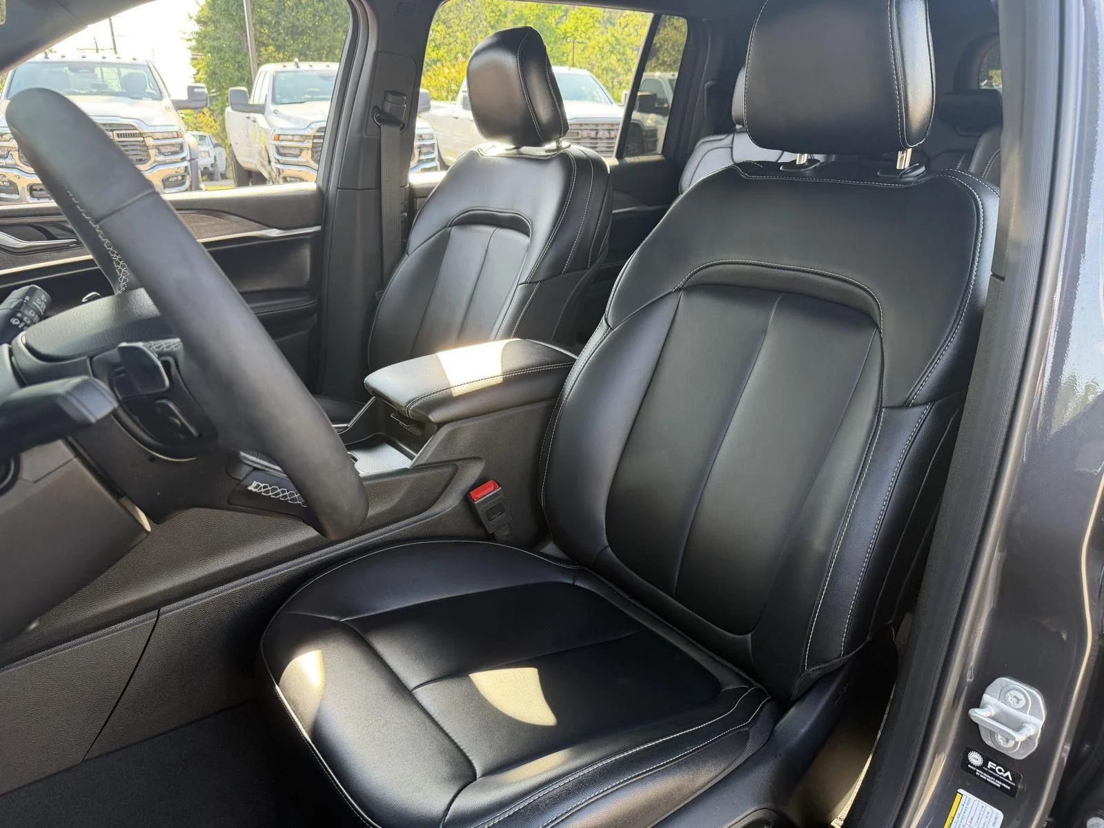 Used 2025 Baltic Gray Metallic Clearcoat Jeep Limited image 16