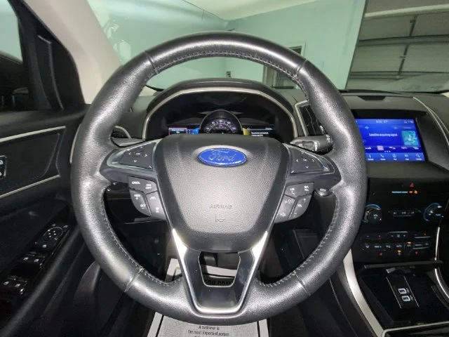 Used 2020 Gray Ford SEL image 14