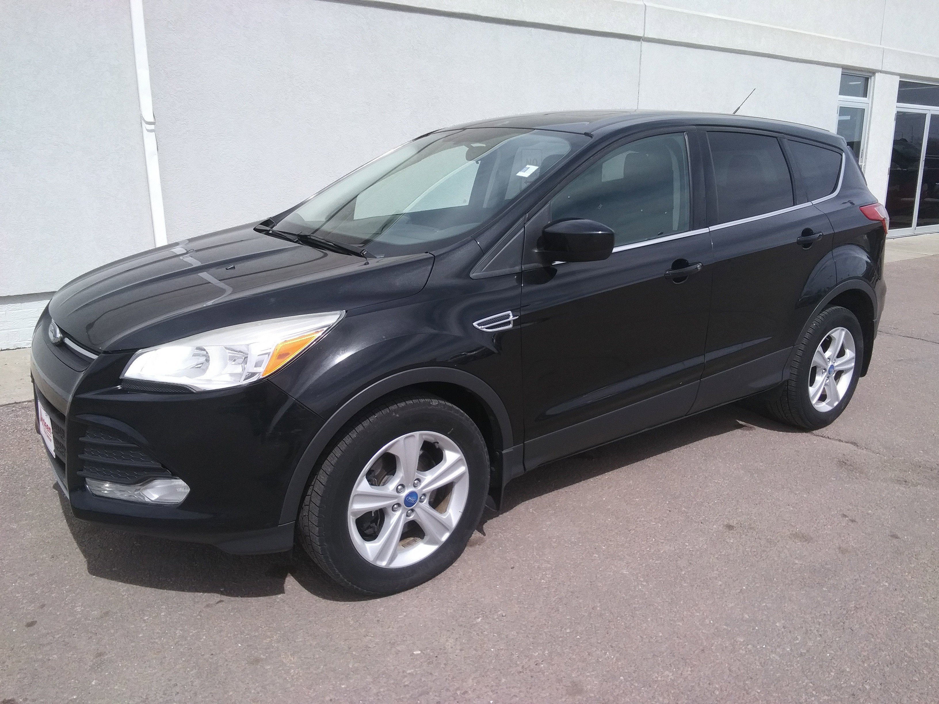 Used 2013 Ford Escape SE with VIN 1FMCU9GX9DUA54058 for sale in Aberdeen, SD