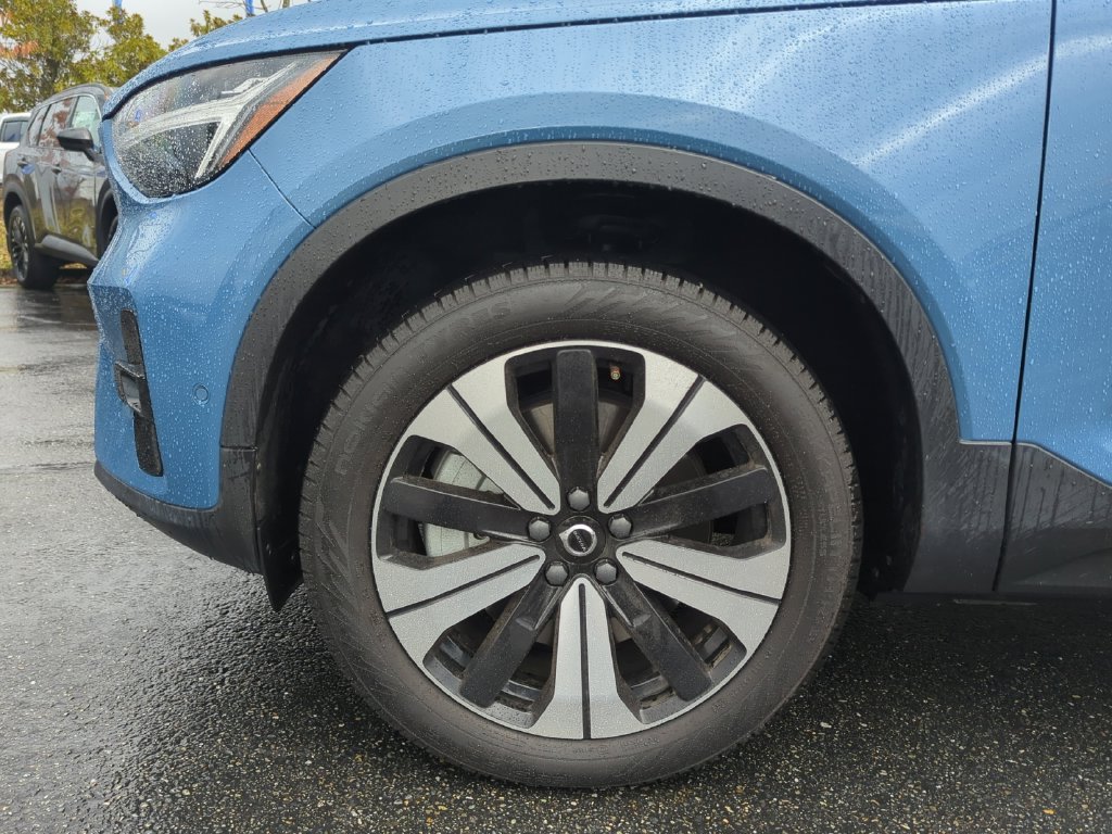 Used 2023 Blue Volvo Twin Plus image 15