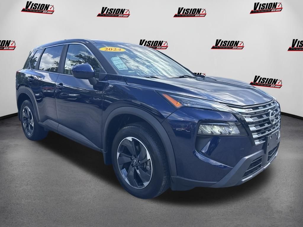 Used 2024 Blue Nissan SV image 3