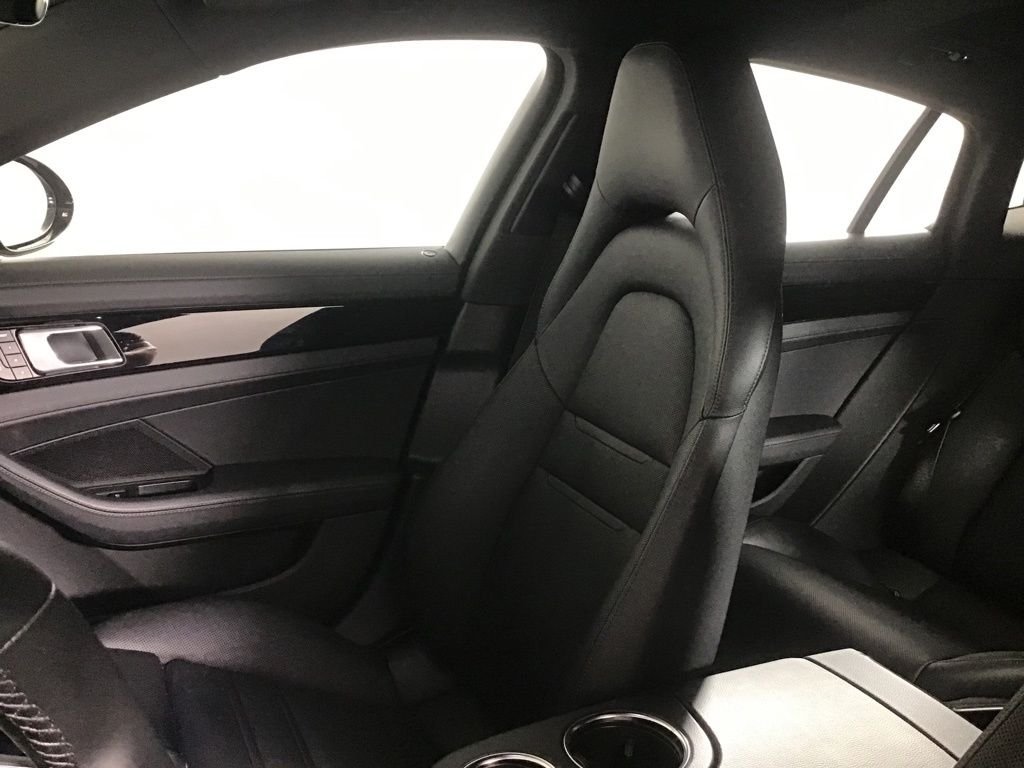 Certified Used 2023  Porsche 4 image 22