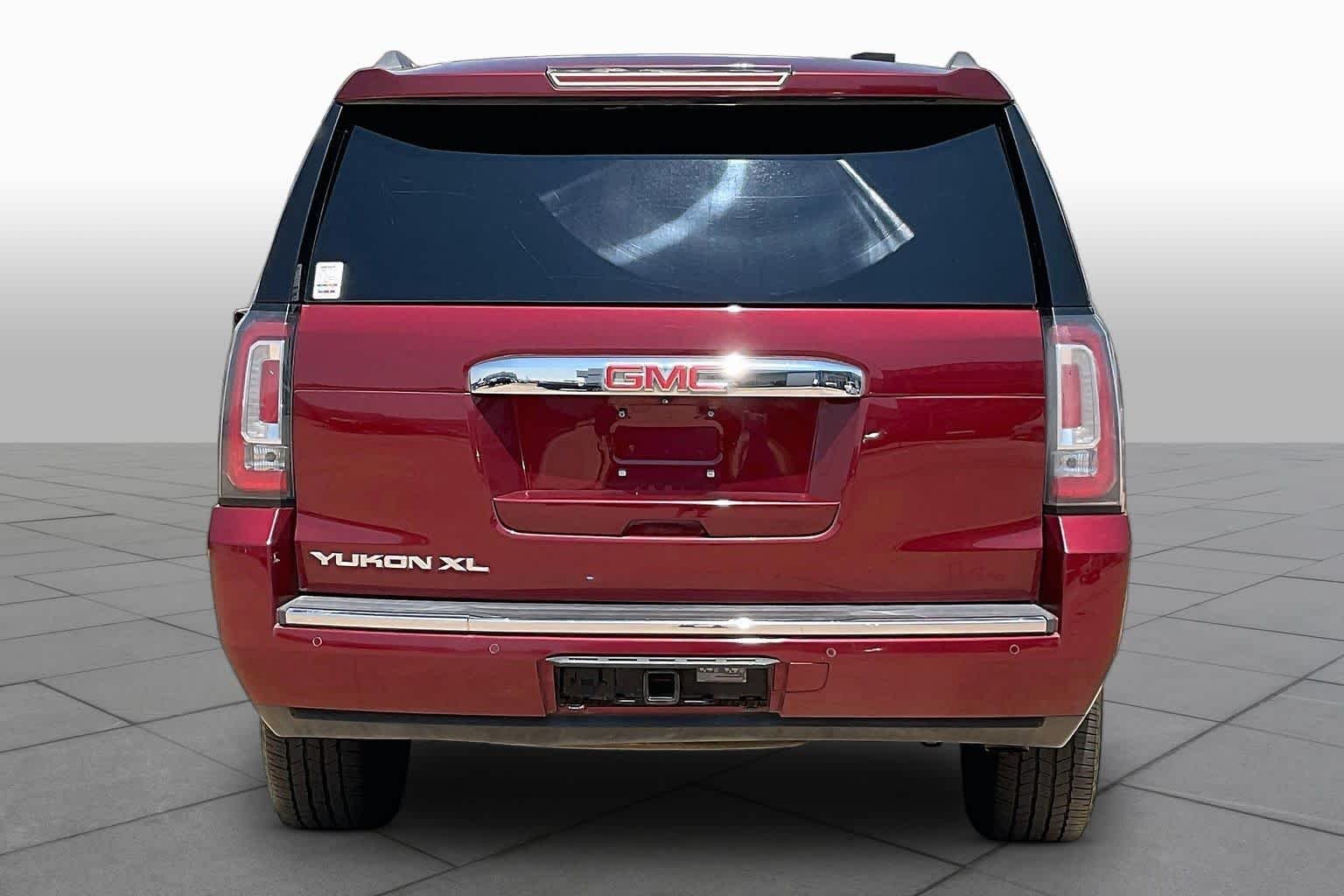 Used 2020 Crimson Red Tintcoat GMC Denali image 5