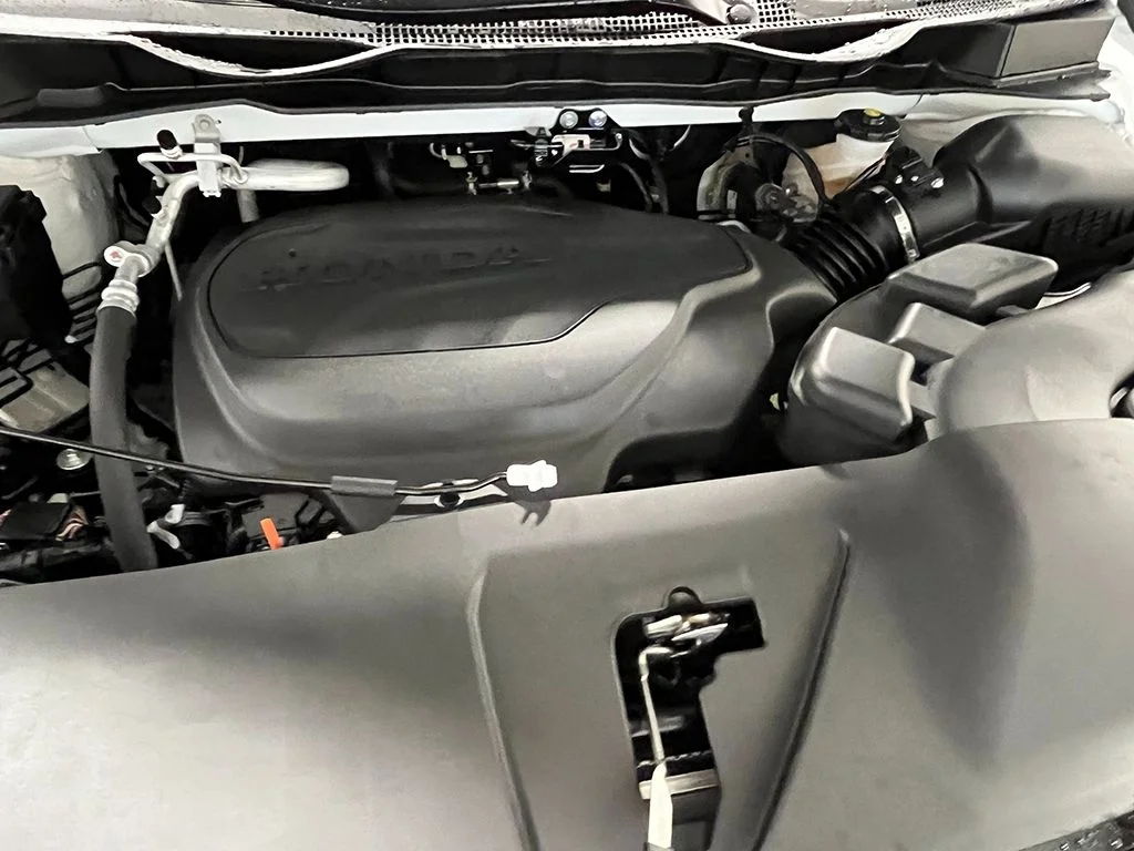 New 2026 Platinum White Pearl Honda Touring image 12