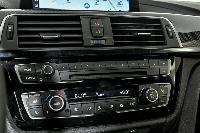 Used 2018 Mineral Grey Metallic BMW COMPETITION image 26