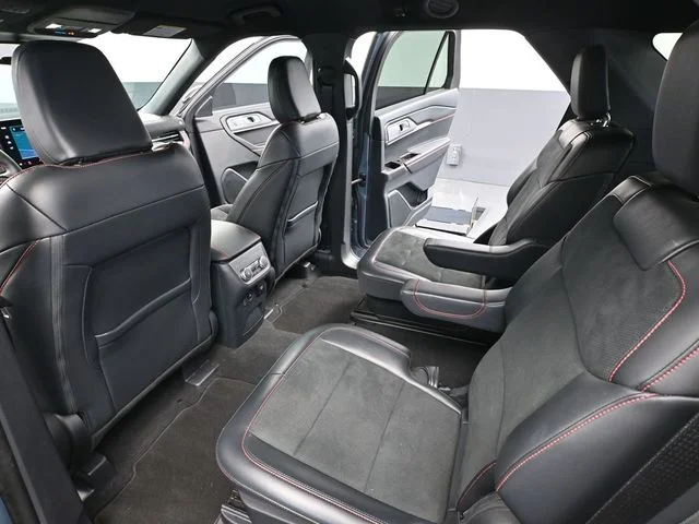 Used 2025 Blue Ford ST image 37