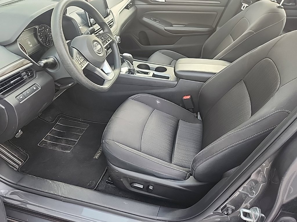 Used 2025 Gray Nissan 2.5 SV image 10