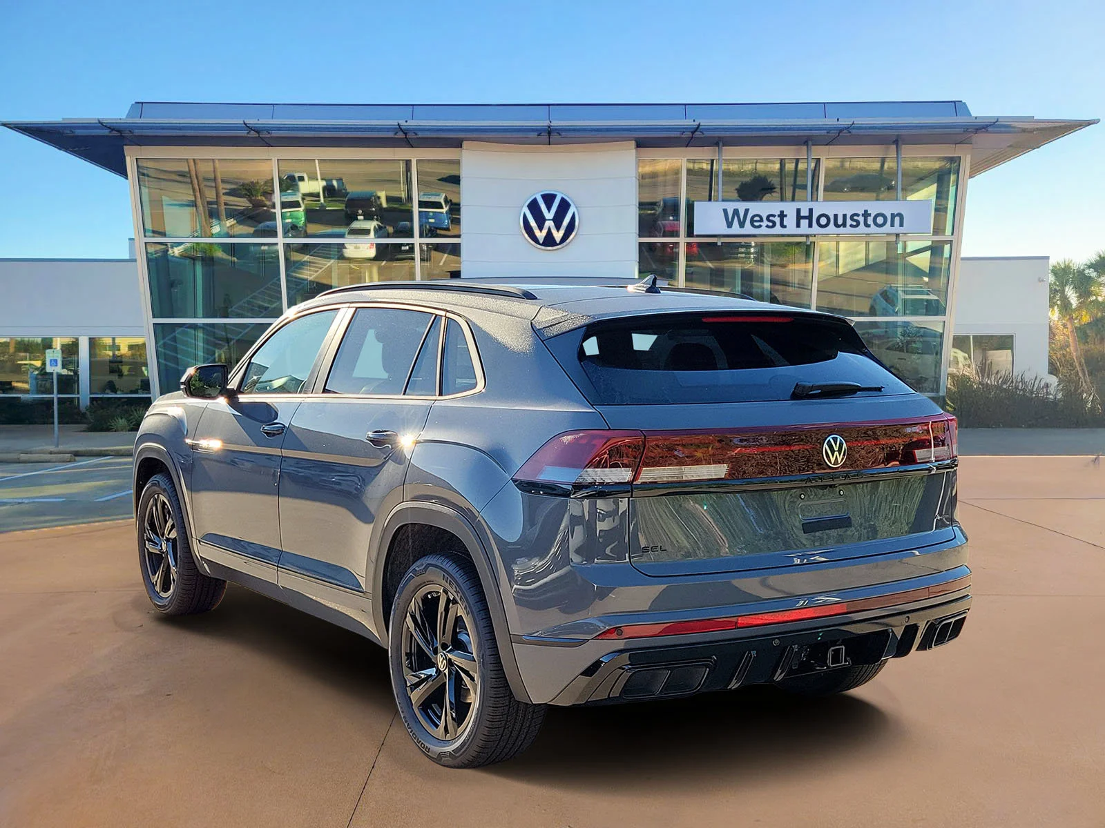 New 2026 Gray Volkswagen 2.0T SEL R-Line Black image 4