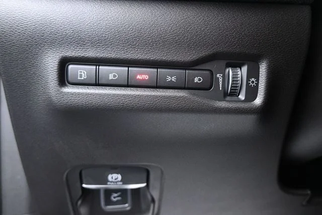 New 2026 41 Jeep Laredo image 32