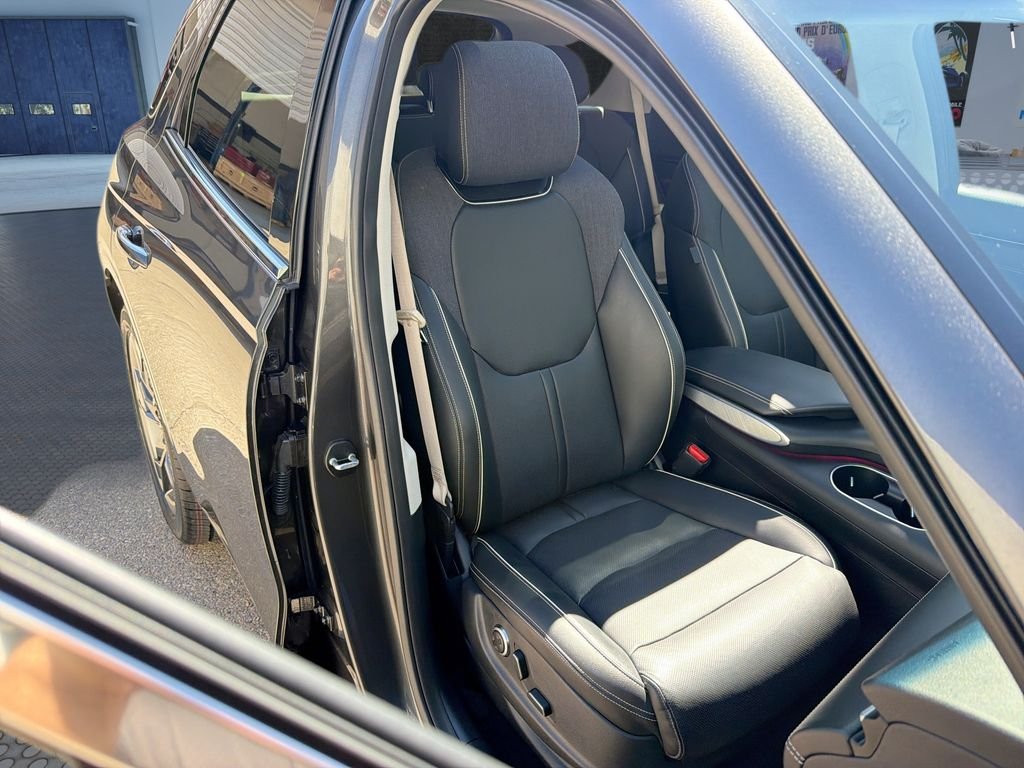 Certified Used 2023 Gray Genesis Advanced image 26