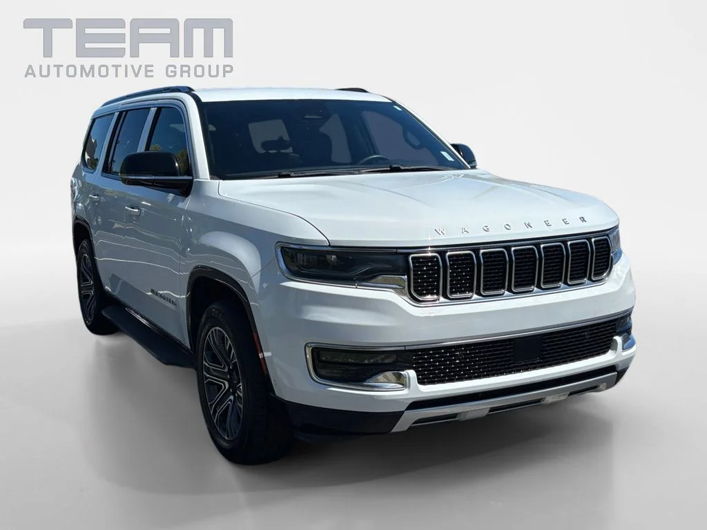 Used 2024 White Jeep Series II image 1