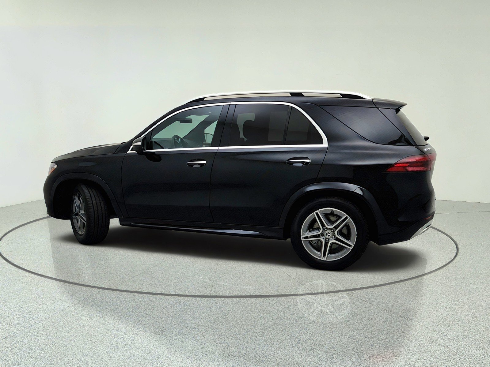 Certified Used 2026 Black Mercedes-Benz GLE 350 image 13