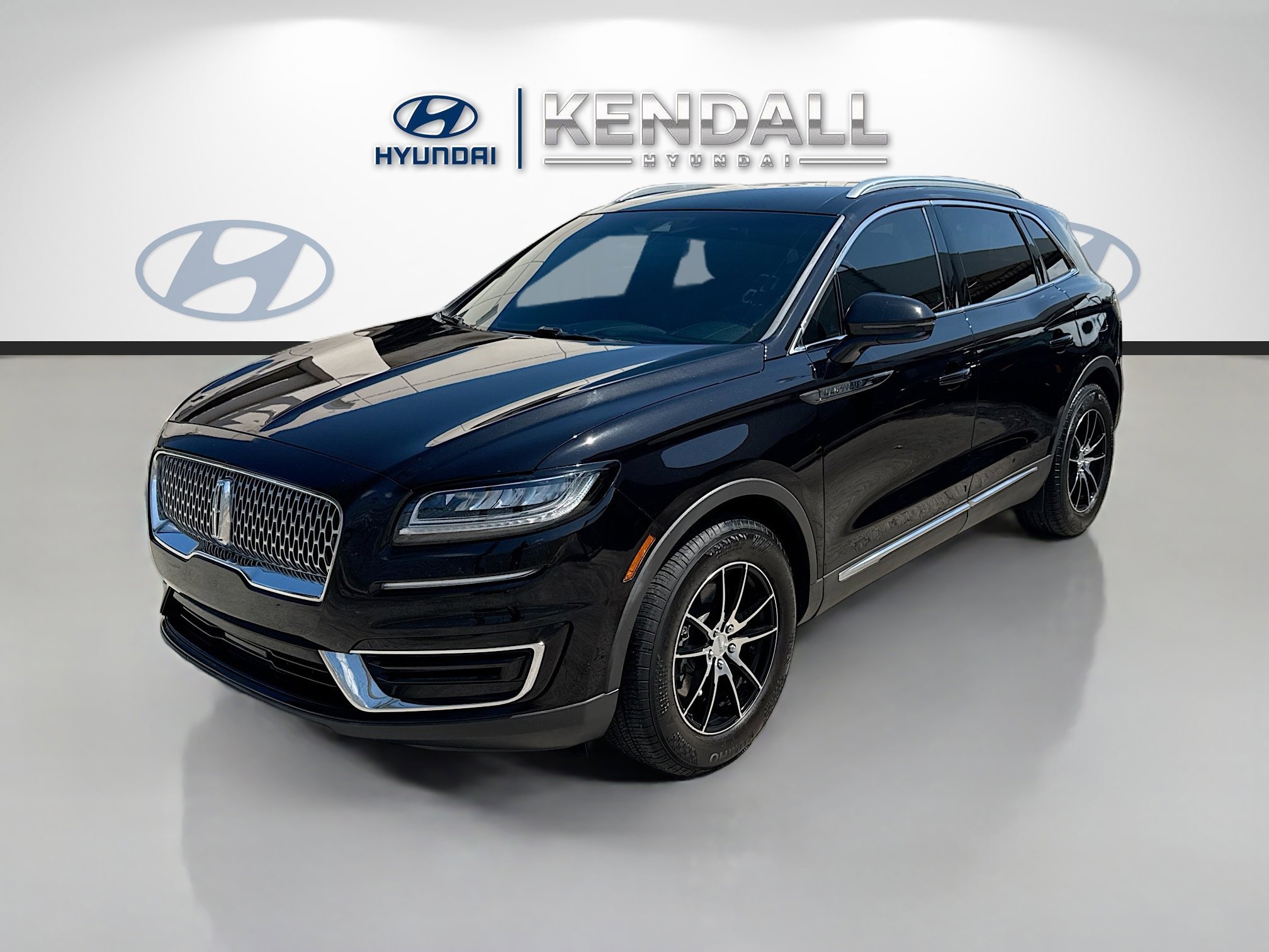 Used 2020 Black Lincoln Standard image 3