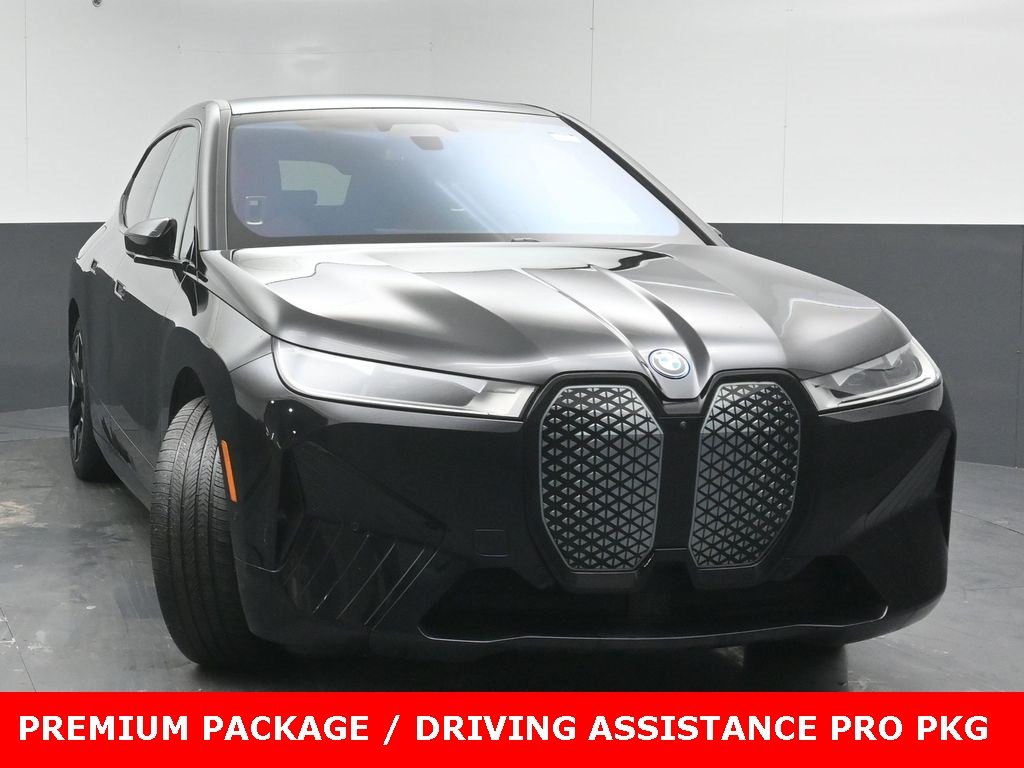 2023 BMW IX - Image 1