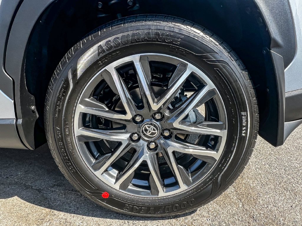 Used 2026 Silver Toyota XLE image 9