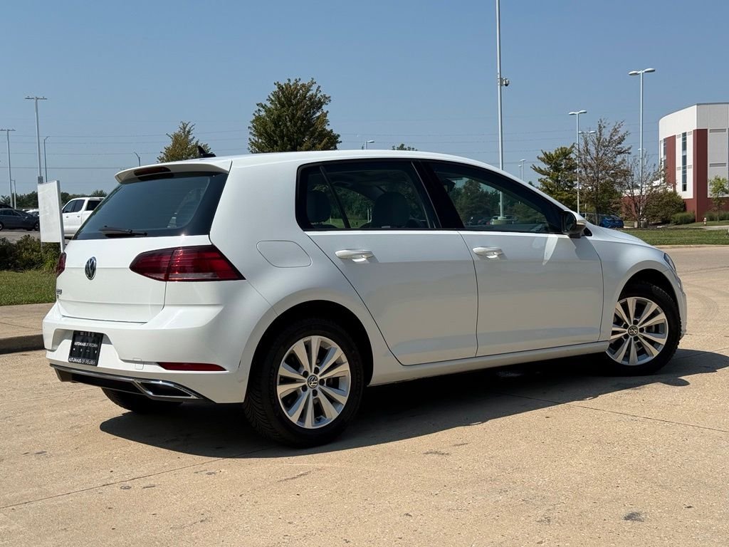 Used 2019 White Volkswagen  image 7
