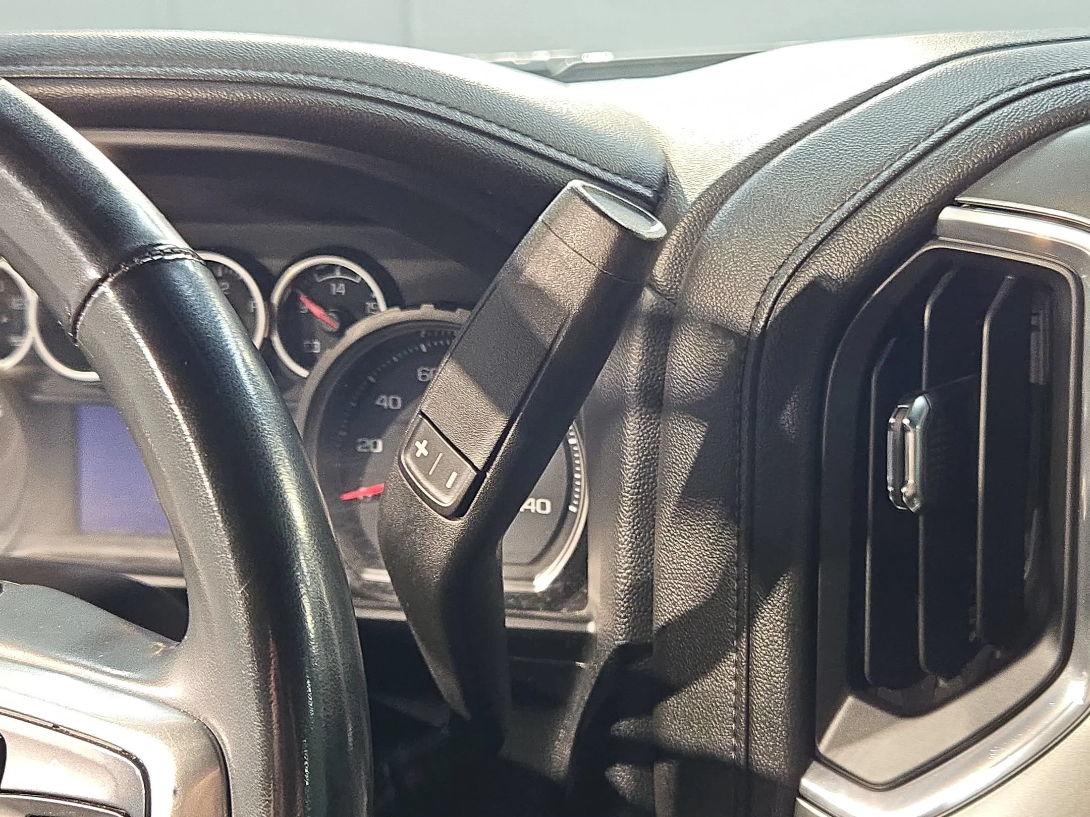 Used 2023 Summit White Chevrolet LTZ image 32