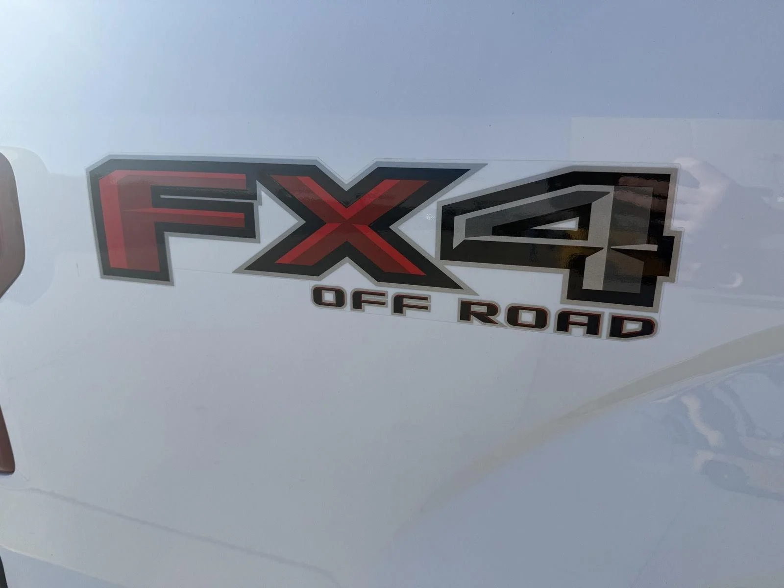 Used 2019 Oxford White Ford XLT image 12
