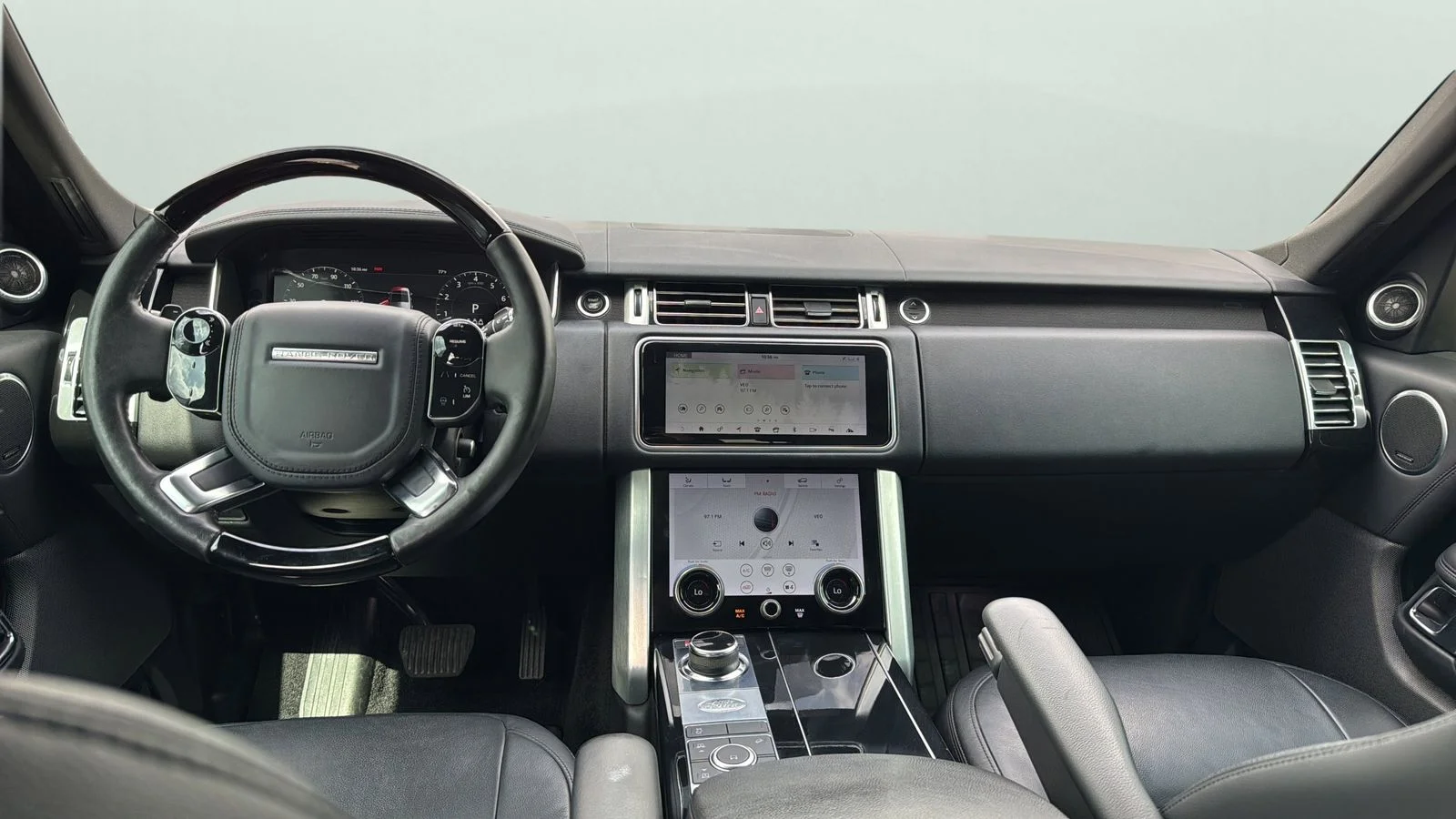 Used 2019  Land Rover 3.0L V6 Supercharged image 18