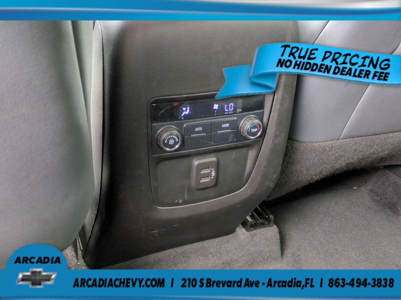 Used 2021 Ebony Twilight Metallic Buick Essence image 12