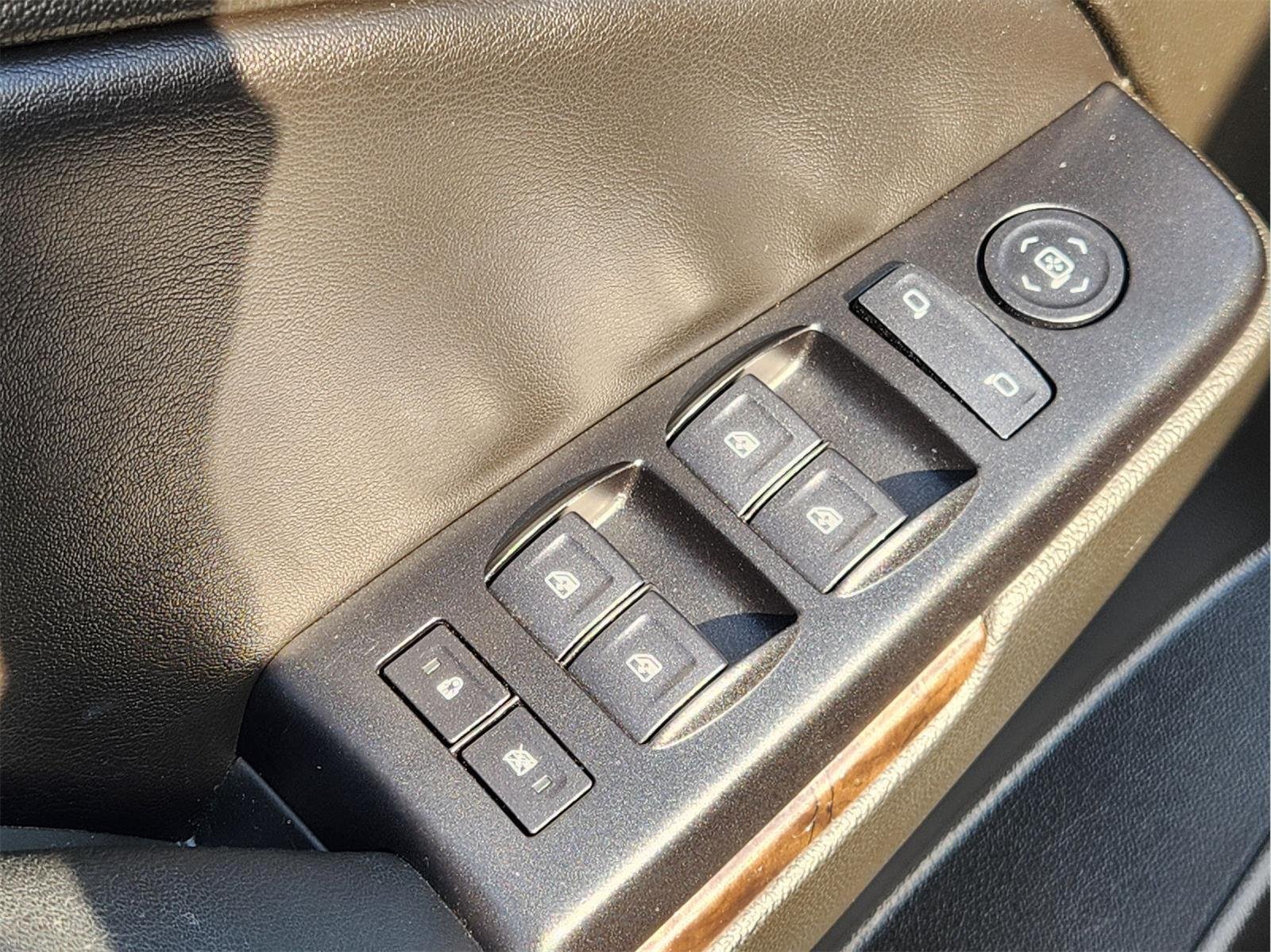 Used 2018 Tungsten Metallic Chevrolet LS image 21