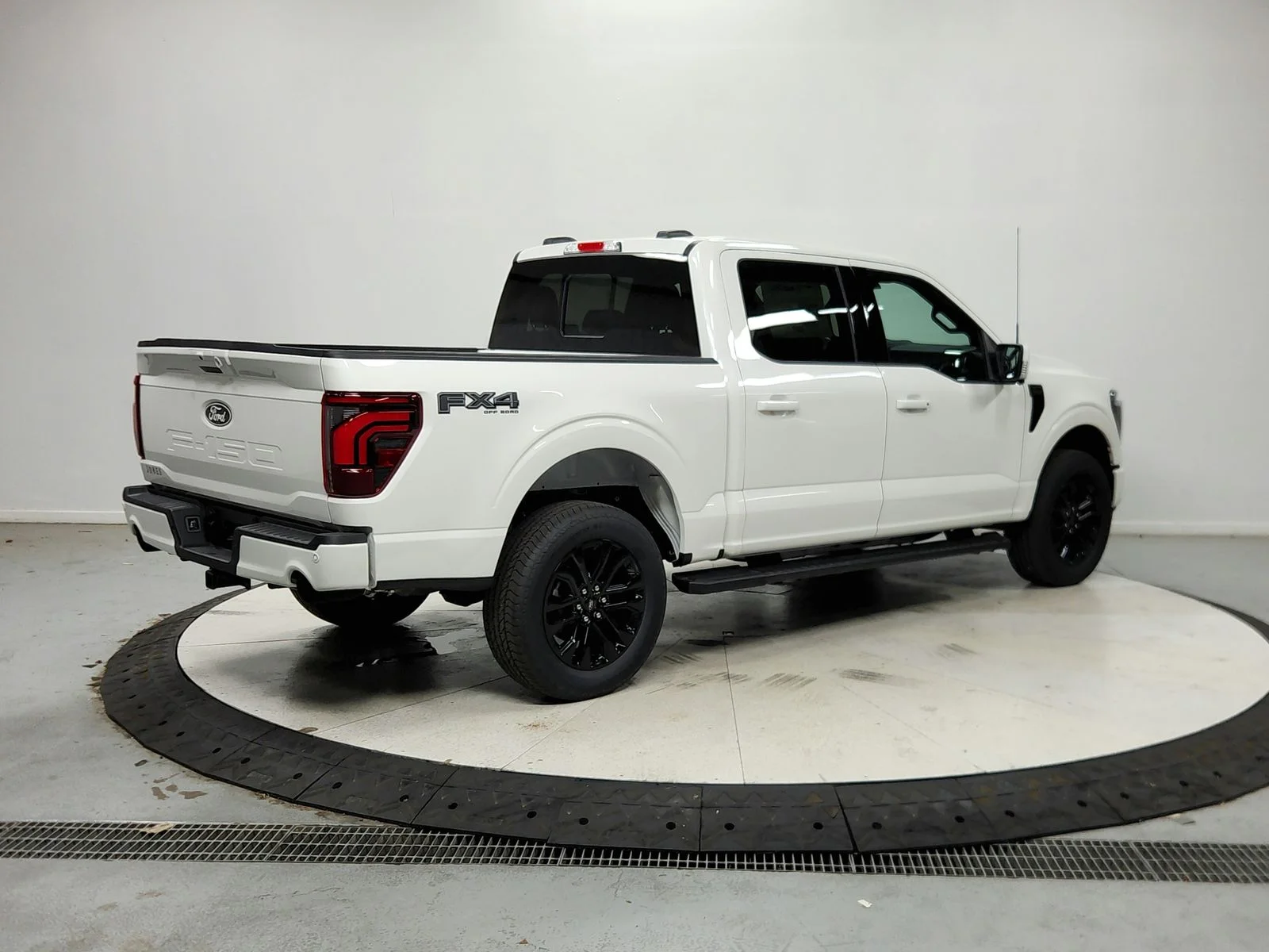 New 2026 White Ford Lariat image 8