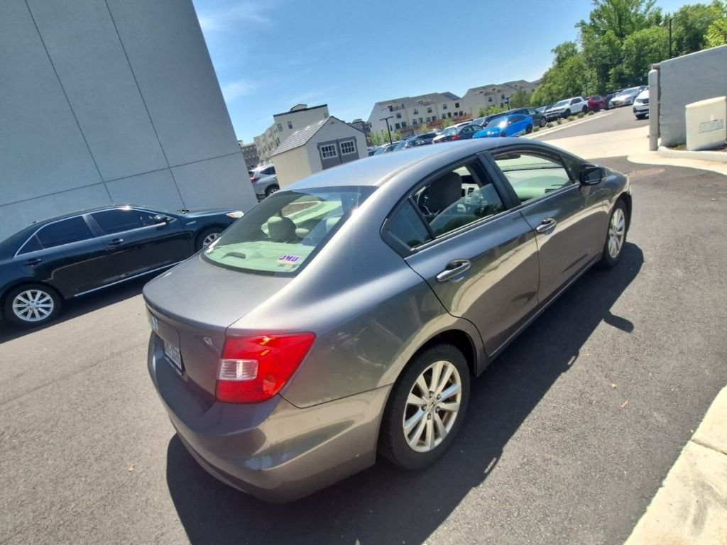 Used 2012 Polished Metal Metallic Honda EX image 3