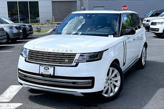 2024 Land Rover Range Rover SE