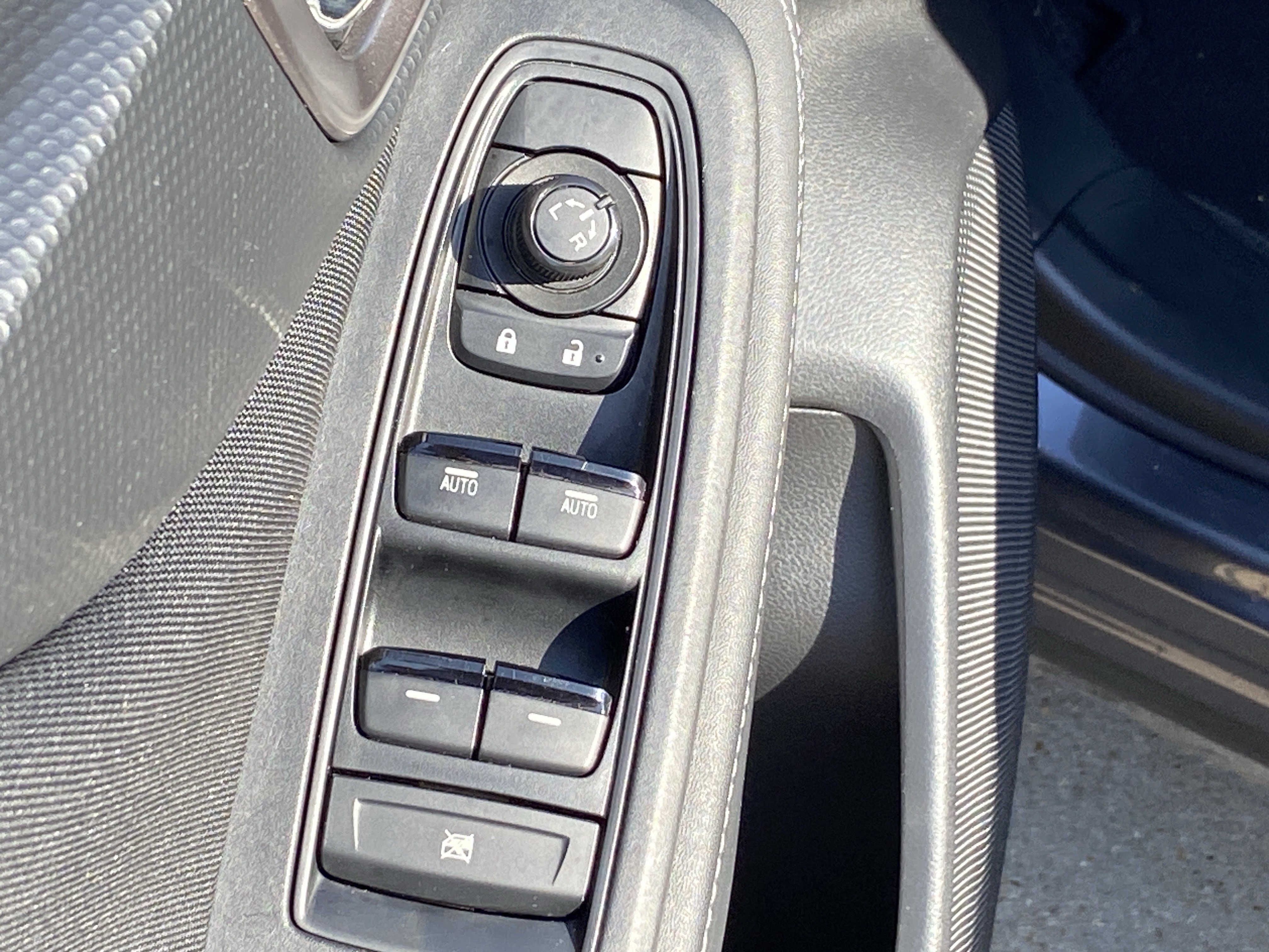 Used 2022 Magnetite Gray Metallic Subaru Premium image 46