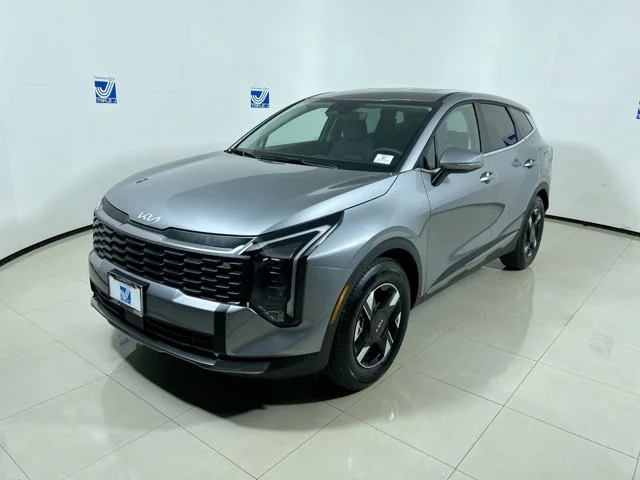 New 2026 STEEL GREY Kia LX image 9
