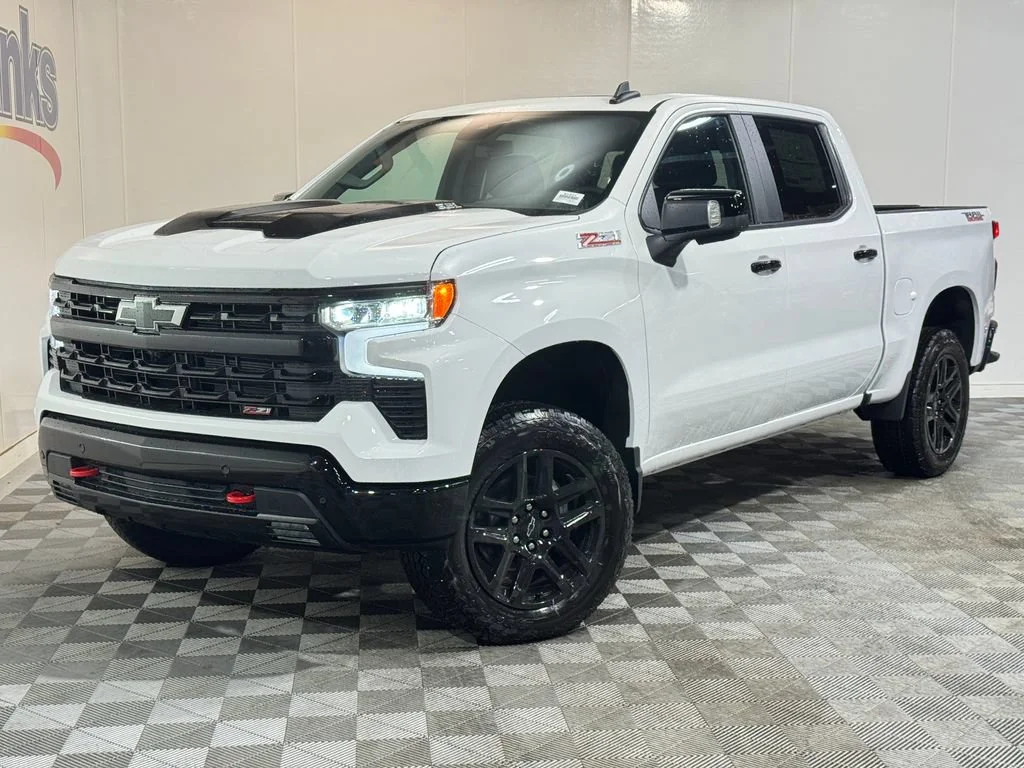 New 2026 Summit White Chevrolet LT Trail Boss image 2