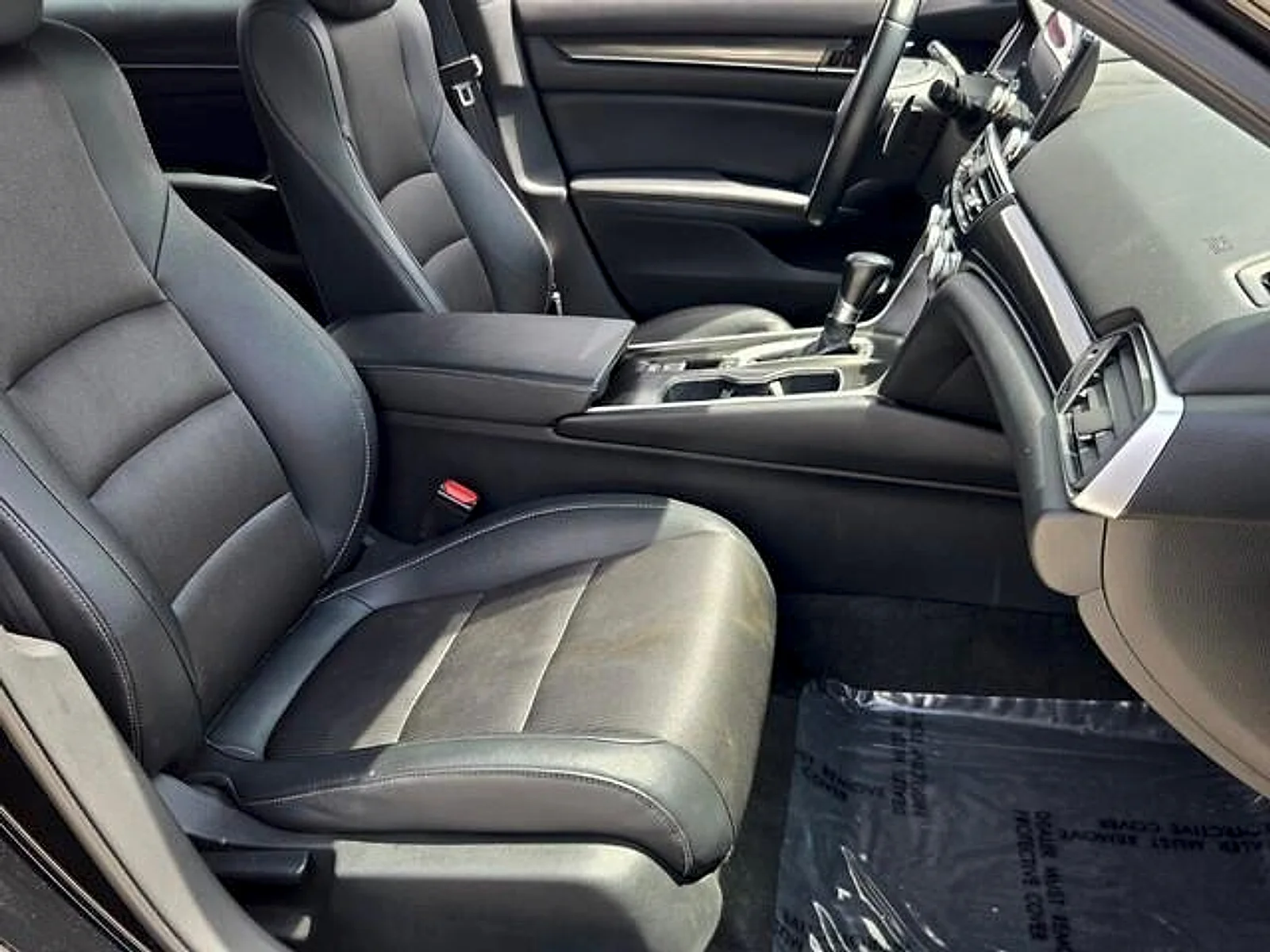 Used 2019  Honda Sport image 15