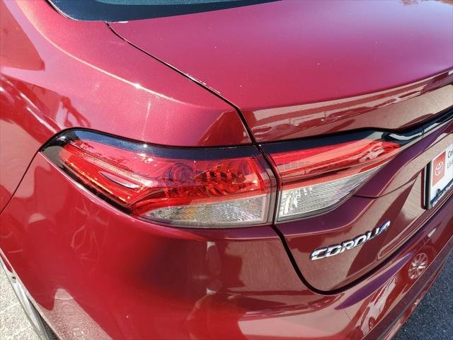 2022 Toyota Corolla LE - Photo 15