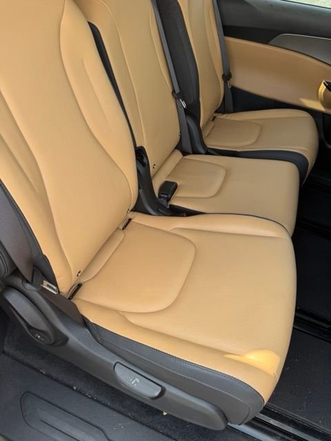 Used 2024 Red Kia LX image 8