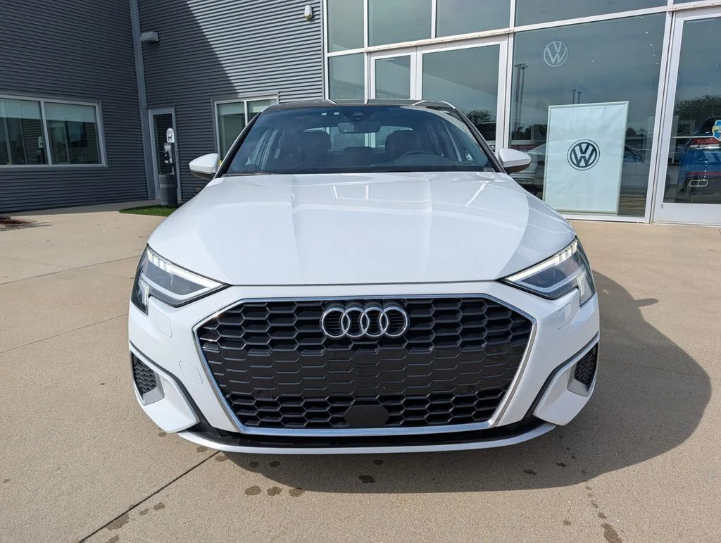 Used 2024 White Audi 40 Premium image 8