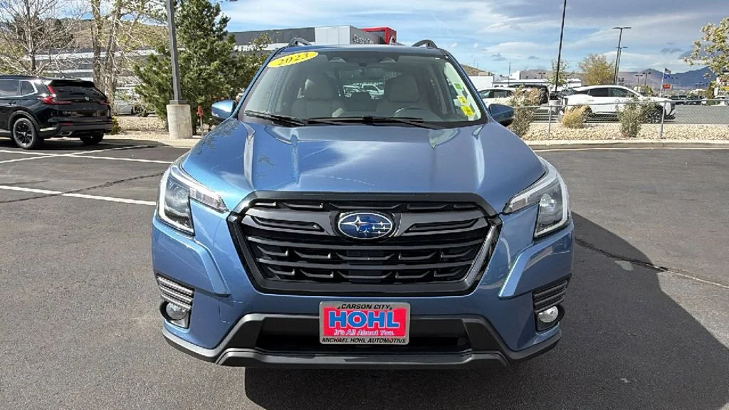Used 2023 Horizon Blue Subaru Limited image 8
