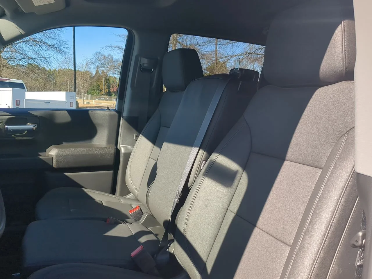 New 2026 Summit White GMC Pro image 18