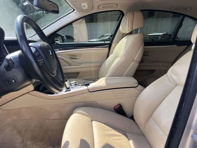 Used 2015 Beige BMW 528i xDrive image 19